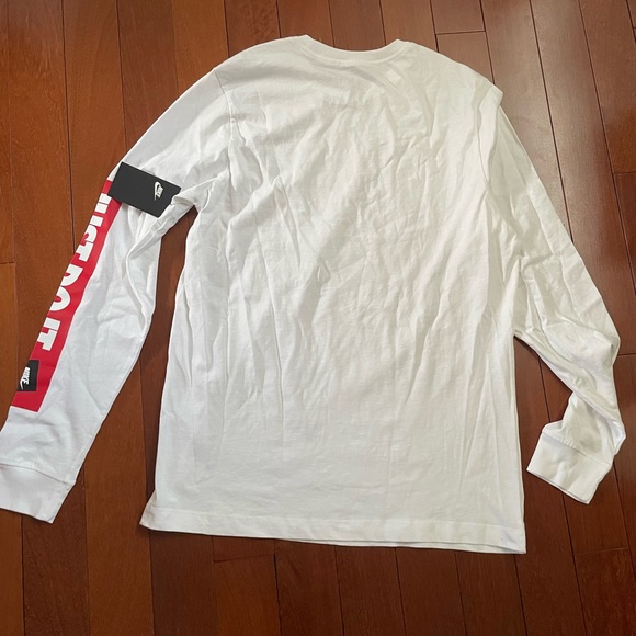 Nike Men's White Long Sleeve Shirt - Picture 2 of 2
